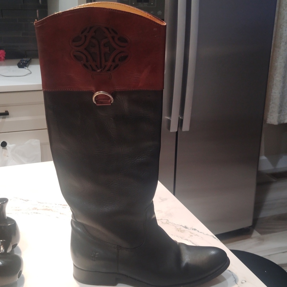 Fyer boots
